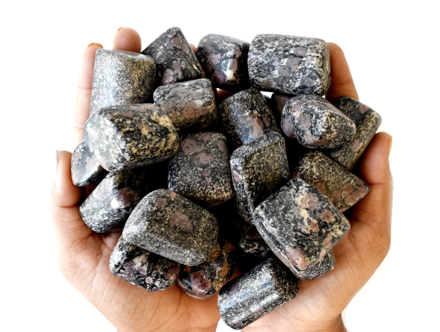 Spinelle Matrix Tumbled Crystals(Physical Strength and Promotes Longevity)